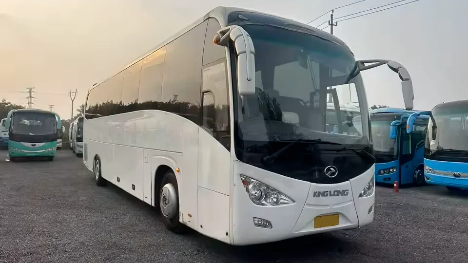 King Long XMQ6127 bus rental